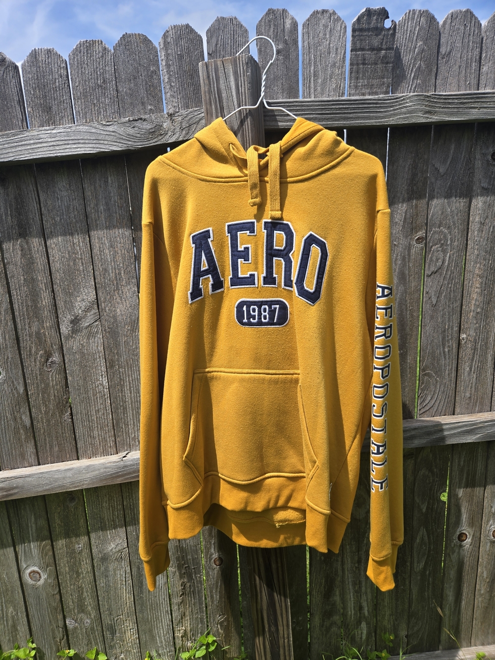 Aeropostale 1987 Pullover Hoodie in Mustard Yellow